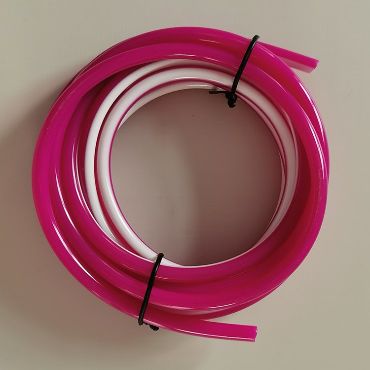 紫白色PVC包芯跳绳